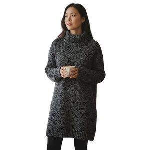 POOF BLACK MARBLED TURTLENECK SWEATER DRESS SZ.L EUC.